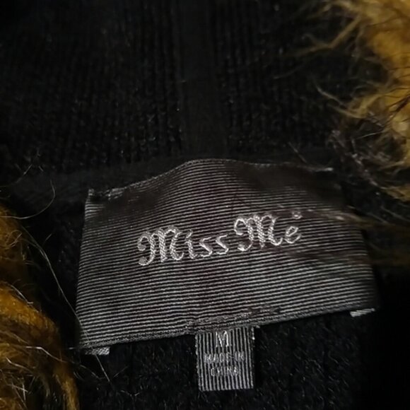 Miss Me Faux Fur Hoodie Sweater Jacket Size Medium - Picture 5 of 9